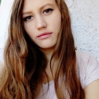 Lara_Summer's Profile Pic