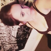 Mallory83 Offline Chatraum