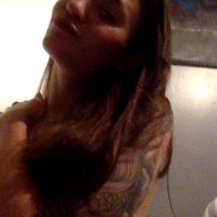 extoxicatingelle Offline chatroom