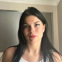 ViktoriaYoung's Offline Chat Room