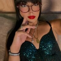 adhara_hotter webcam
