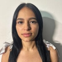 paula_sweet18 webcam model