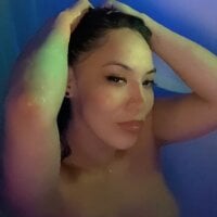 WebCamWhore__'s Offline Chat Room