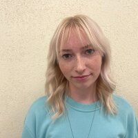 LisaBellf's Offline Chat Room