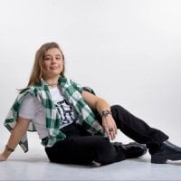 MaryKelvery webcam model