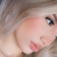 coquette13bb's Offline Chat Room