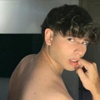 nick_ledom model avatar