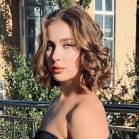 EmberJoyy's Avatar Pic