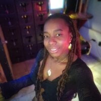 Britany_2-7 webcam model