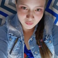 estrellaloor's Offline Chat Room