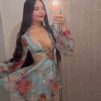 MiaJacksonn webcam
