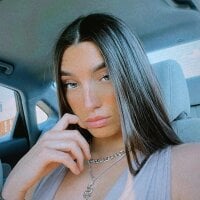 Chosenbabyy021's Offline Chat Room