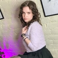 Effy_Lounge's Profile Pic