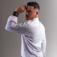 Axel_grey_