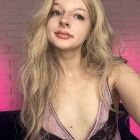 AlessaKiss webcam model