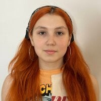 LoraTeylor's Offline Chat Room