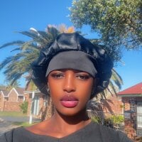 SWEETmelaniBLOSSOMchessom webcam