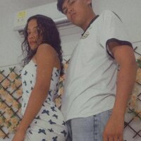 Spicy_couple_ offline chatrum