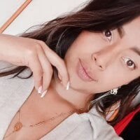 Grace_hank's Avatar Pic