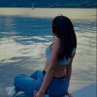 alisha17love's Avatar Pic