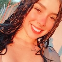 valentina77- Adlı Modelin Çevrimdışı Sohbet Odası