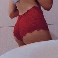 Luiza4reis webcam model