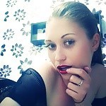 Vivian_4You's Offline Chat Room