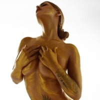 Russian-She-bear webcam model