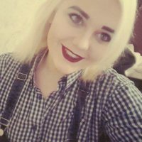 SabinaFox's Offline Chat Room