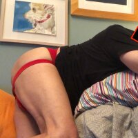 HornedAndEagerXXX Adlı Modelin Çevrimdışı Sohbet Odası