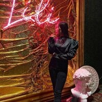 ellen__7's Offline Chat Room