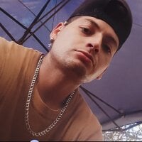 TUcalifa model avatar