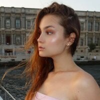 LouiseFlower_ model avatar