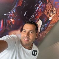 JulianAcosta12's Avatar Pic