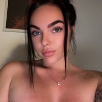 NancyWoodUK webcam model