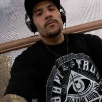 NegativeFlame3's Offline Chat Room