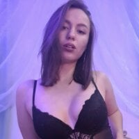 LunaAmor18 webcam model