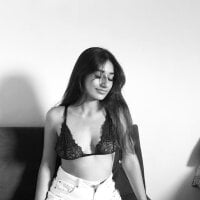 ABBIE_JONES12's Offline Chat Room