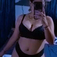 zhamirita_Love webcam model