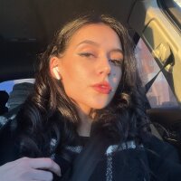 CarolinaMoreira's Offline Chat Room