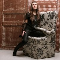 BbScarlett's Offline Chat Room