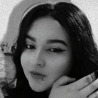 Victoria_lozada08 Adlı Modelin Çevrimdışı Sohbet Odası