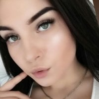 AnisaSweety's Offline Chat Room