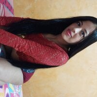 ISABELLADIAZ- Adlı Modelin Çevrimdışı Sohbet Odası