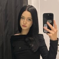 Simona_Doll