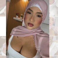 Amira-Zahra model avatar