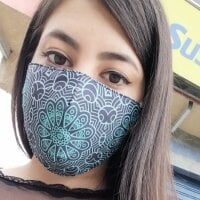 CandyLoveLove's Offline Chat Room