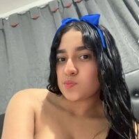 caroline_blake01 webcam model