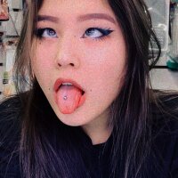 AgnessaKawaii Adlı Modelin Çevrimdışı Sohbet Odası