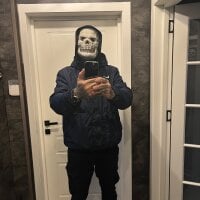 Slika avatara modela Hollstebro